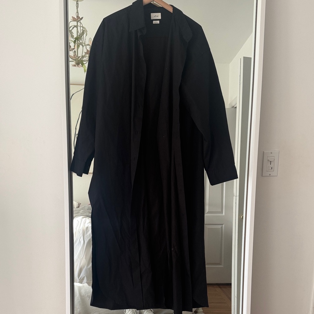 Wilfred Black Long Button Down Shirt